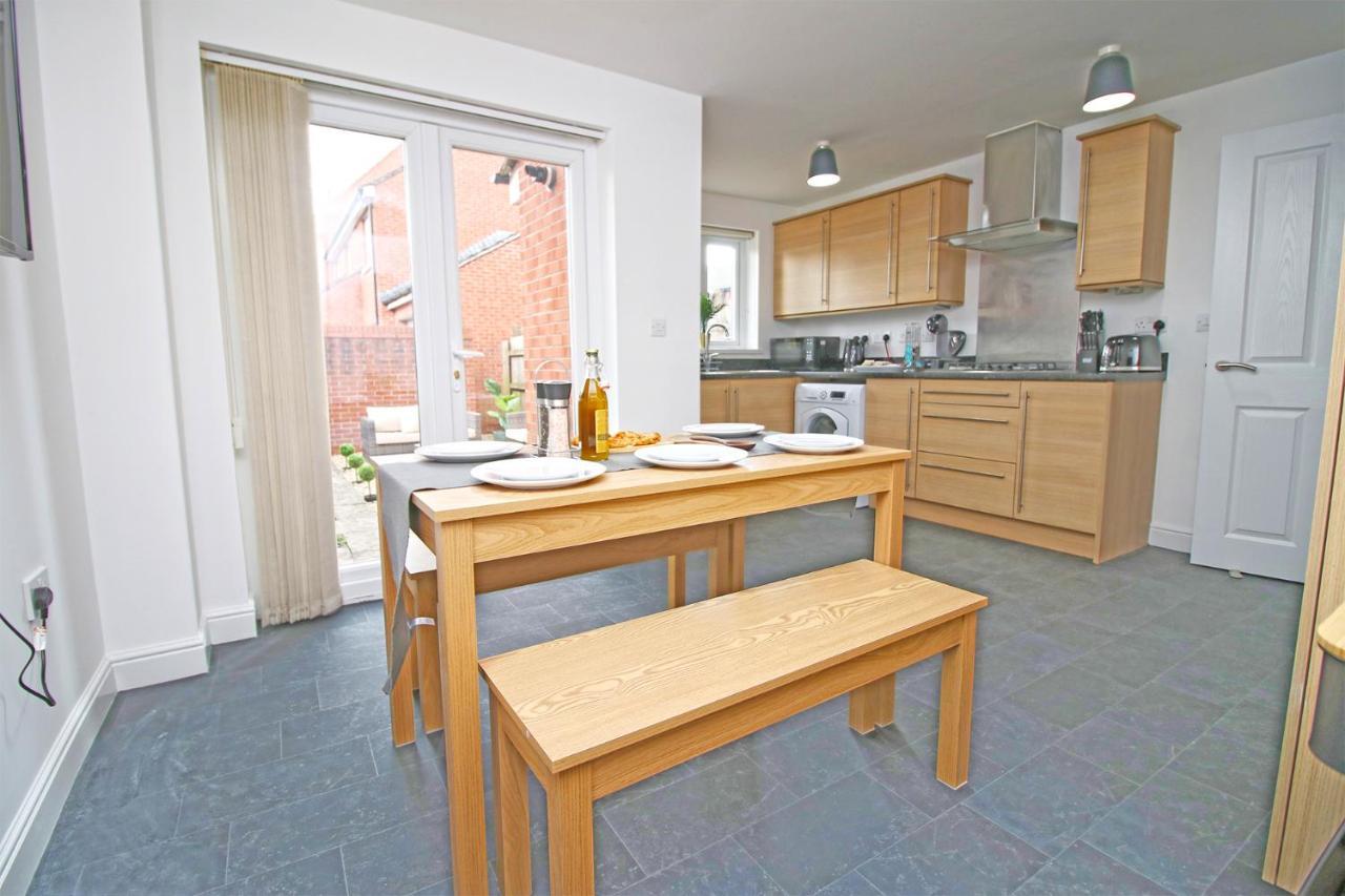 Dock House - 5 Bedroom House - Sleeps 7 Newport  Eksteriør billede